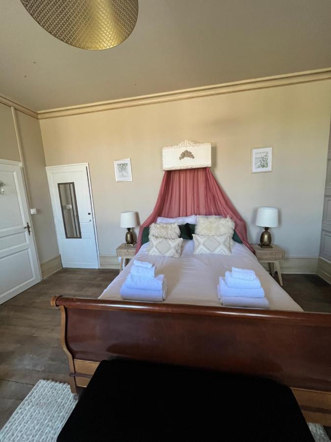 Maison De Mags & Mags Bed and Breakfast Lanouaille Εξωτερικό φωτογραφία